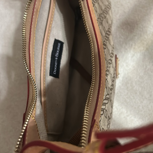 Dooney & Bourke Maritime Small Hobo Handbag like new - Picture 8 of 14